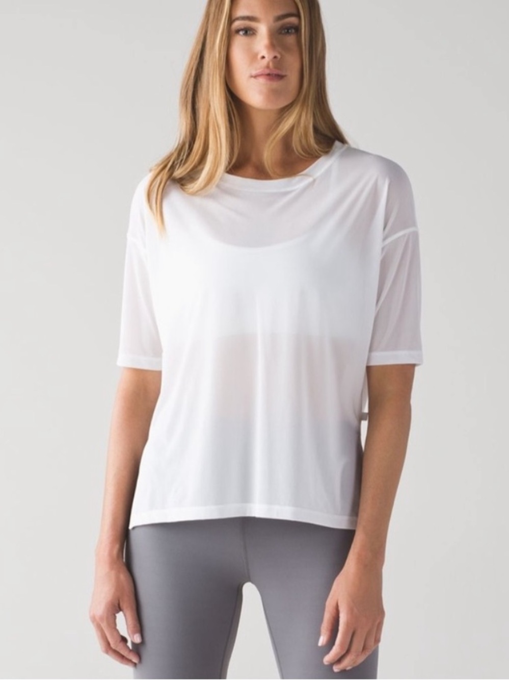 Lululemon get low short sleeve shirt top mesh white active yoga - Picture 2 of 3